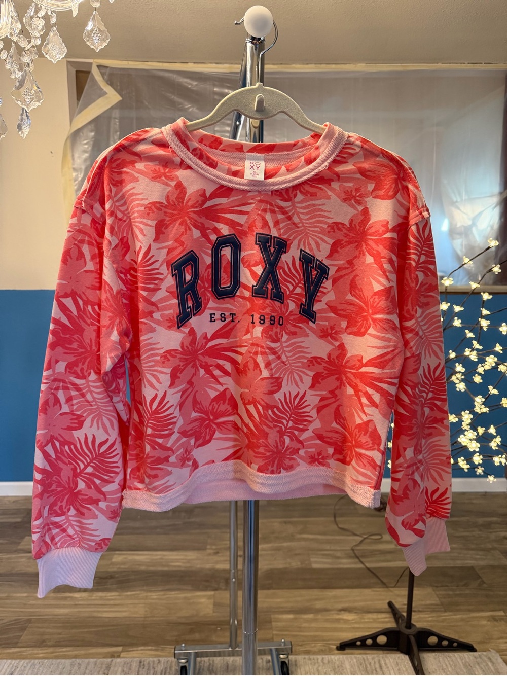 NWOT Roxy Pink & Coral Tropical Cropped Sweatshirt Size XL